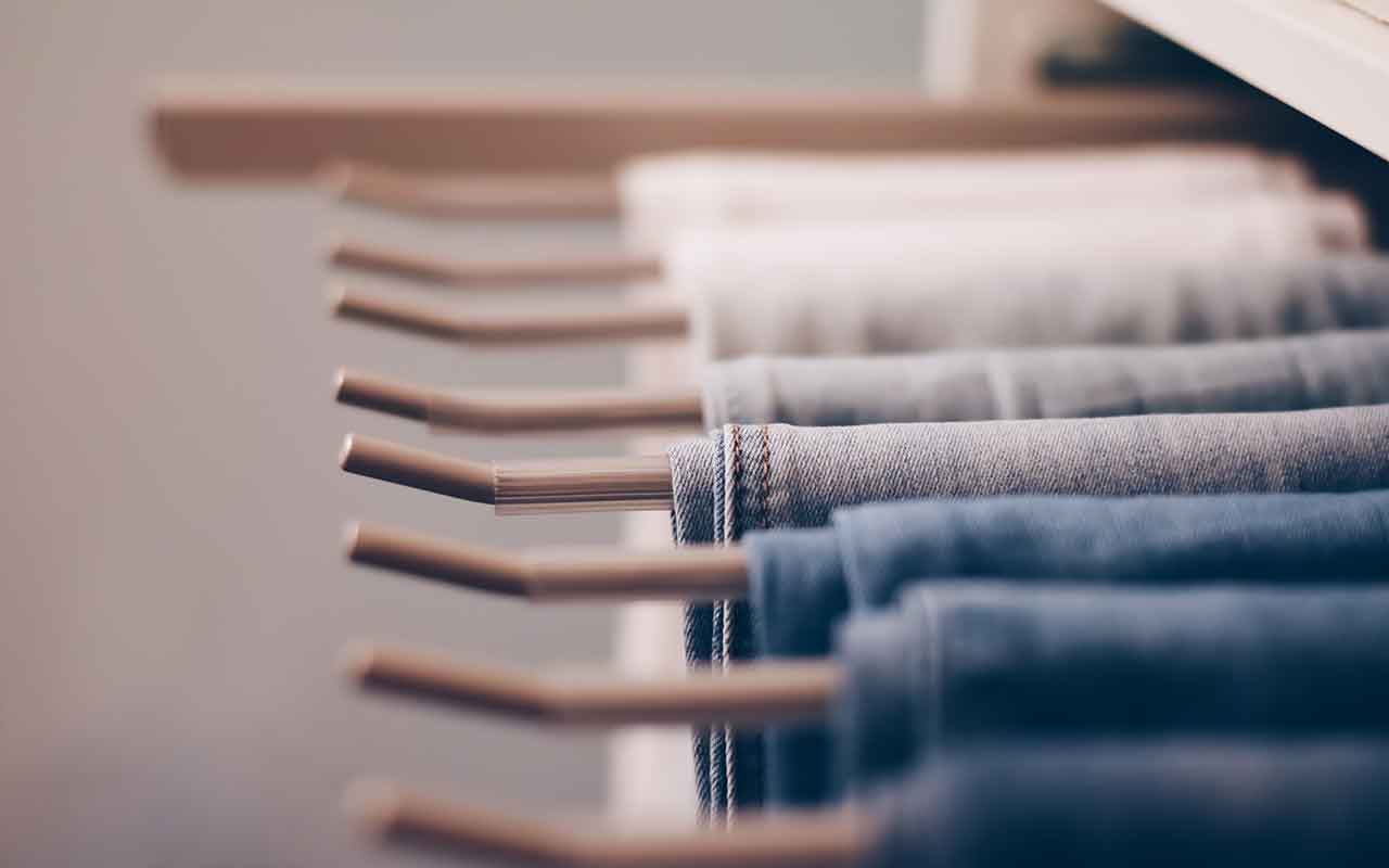 Le pantalon en laine : Élégance sophistiquée